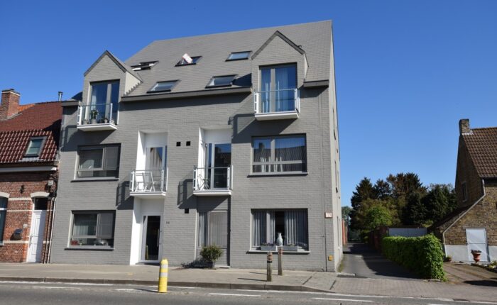 1 2023 07 28 124218 voorgevel voll gebouw